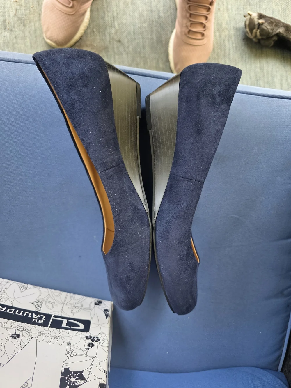 CL by Laundry Navy Suede Wedge Heels New In Box. Size 9.5 Office Chic Comfycore